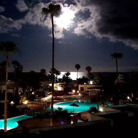 Luxury Ocean View Playa Roca Apartamento Costa Teguise Exterior foto