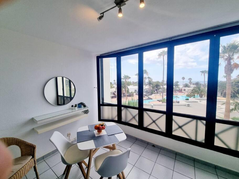 Luxury Ocean View Playa Roca Apartamento Costa Teguise Exterior foto