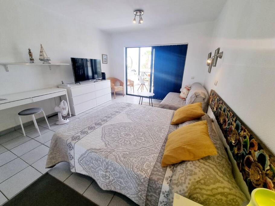 Luxury Ocean View Playa Roca Apartamento Costa Teguise Exterior foto