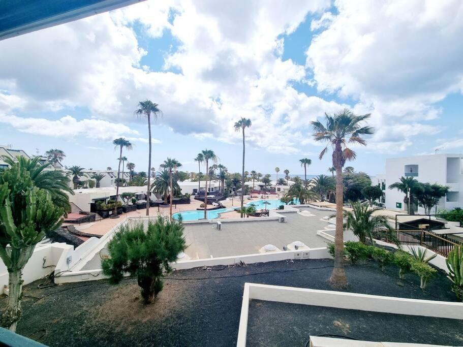Luxury Ocean View Playa Roca Apartamento Costa Teguise Exterior foto