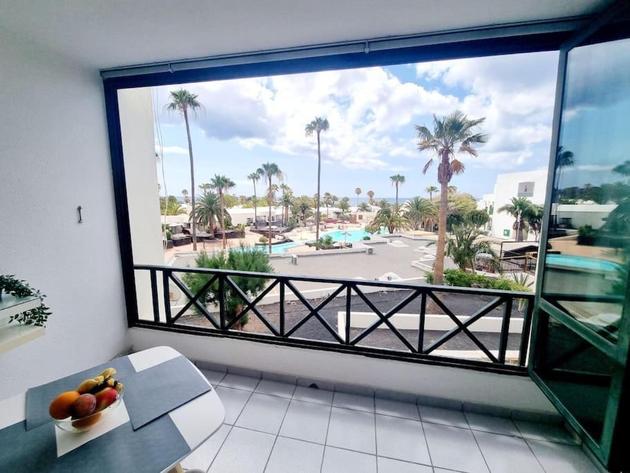 Luxury Ocean View Playa Roca Apartamento Costa Teguise Exterior foto