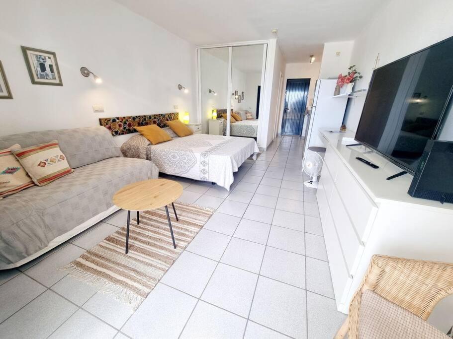 Luxury Ocean View Playa Roca Apartamento Costa Teguise Exterior foto