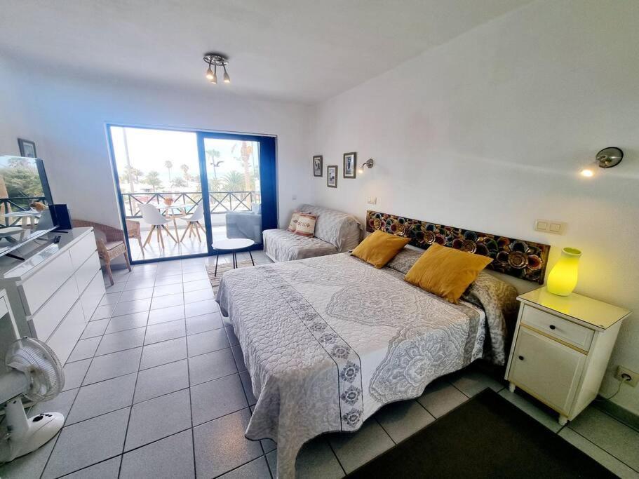 Luxury Ocean View Playa Roca Apartamento Costa Teguise Exterior foto